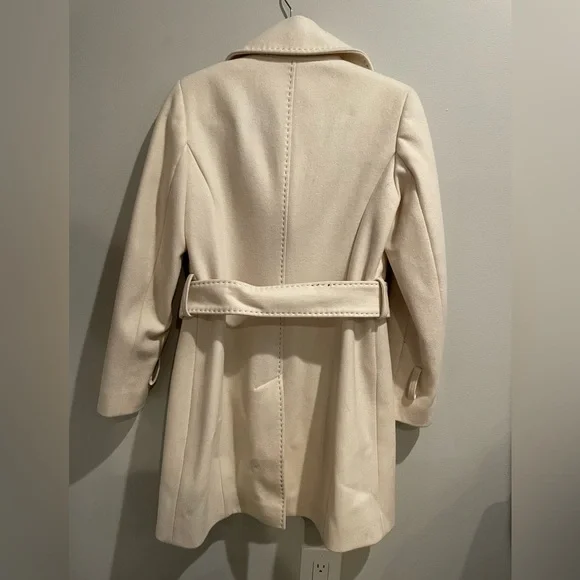 Women’s Via Spiga Peacoat, White Size 6 - Picture 2 of 16